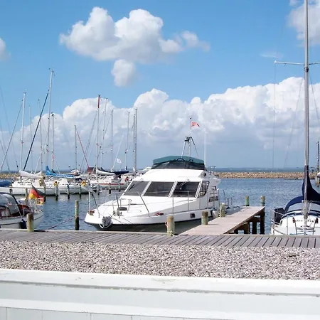 4 Person In Nibe-by Traum * Nibe